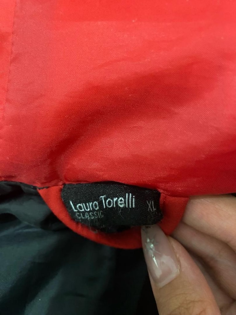 laura torelli yagmurluk - 3