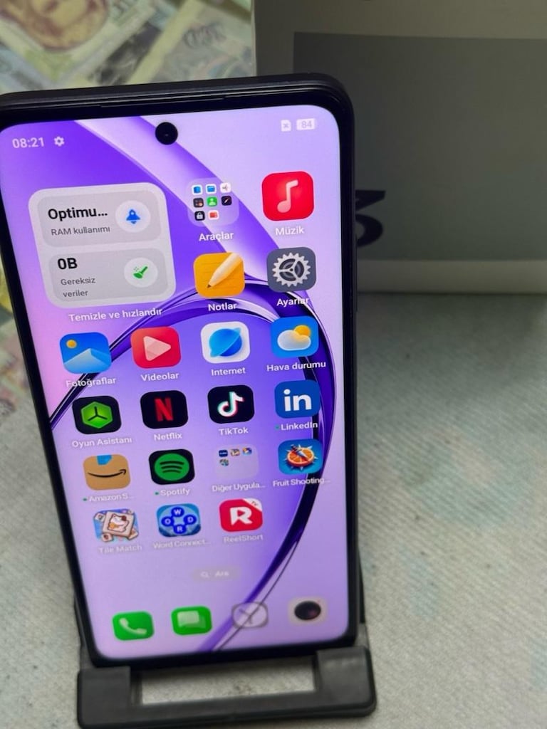 Oppo A3 128/6gb 5 ay garantili - 8