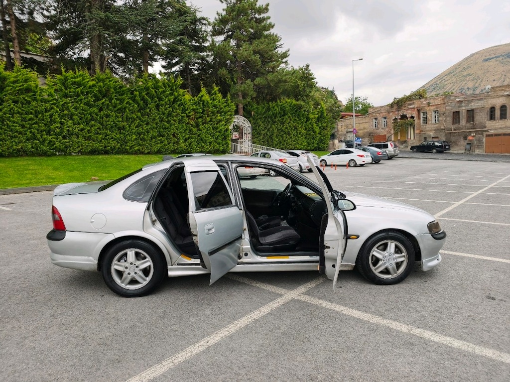 1997 Model Opel Vectra CD 2.0 16v 136 Hp Sıralı Lpg'li Muayene Yeni - 5