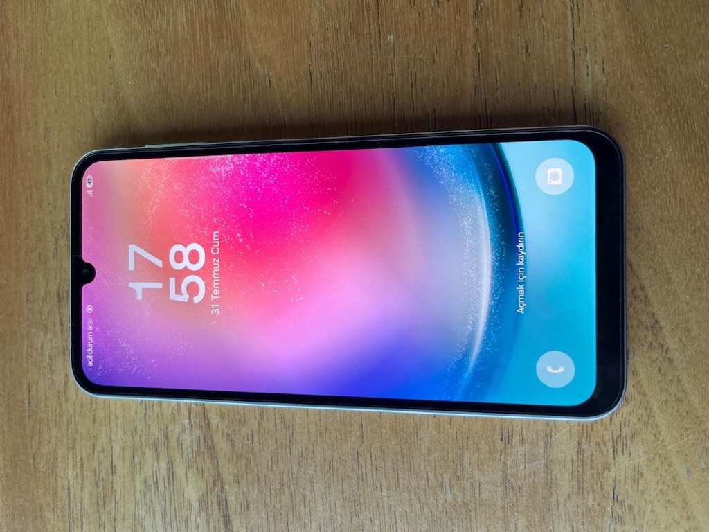 SAMSUNG GALAXY A24 128GB - 3