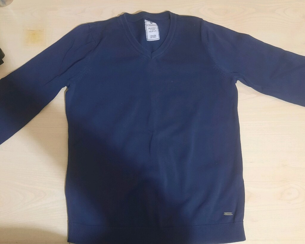 LC Waikiki Erkek Çocuk Lacivert V Yaka Kazak / Süveter (7-8 Yaş)