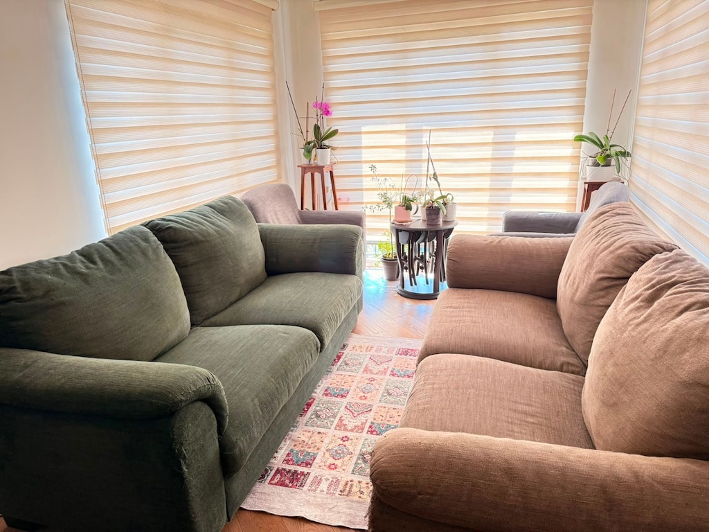 IKEA EKENÄS Oturma Grubu | 2 Üçlü Koltuk (Kanepe)+ 4 Berjer | Takım