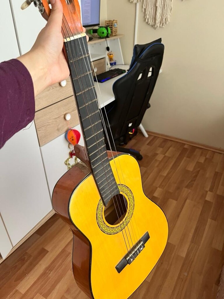 gitar - 4