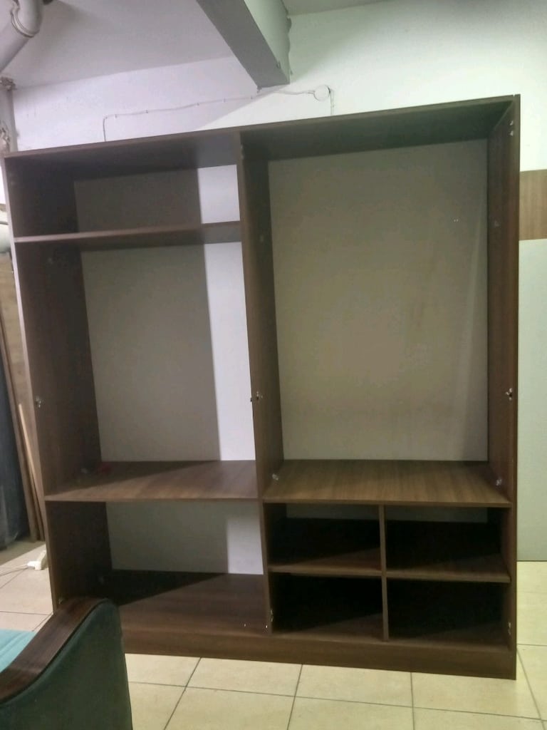 2.el Mdf boy 210 en 200 4 kapılı gardolap - 2