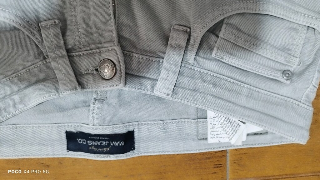 #Mavi jeans pantolon..önde ufak kusur, ağda az ezilme..ve ufak leke. - 3