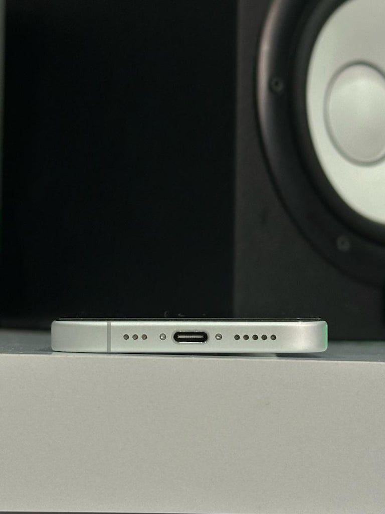 Kutu Faturalı Sıfır Ayarında iPhone 17 256 GB Beyaz - 7