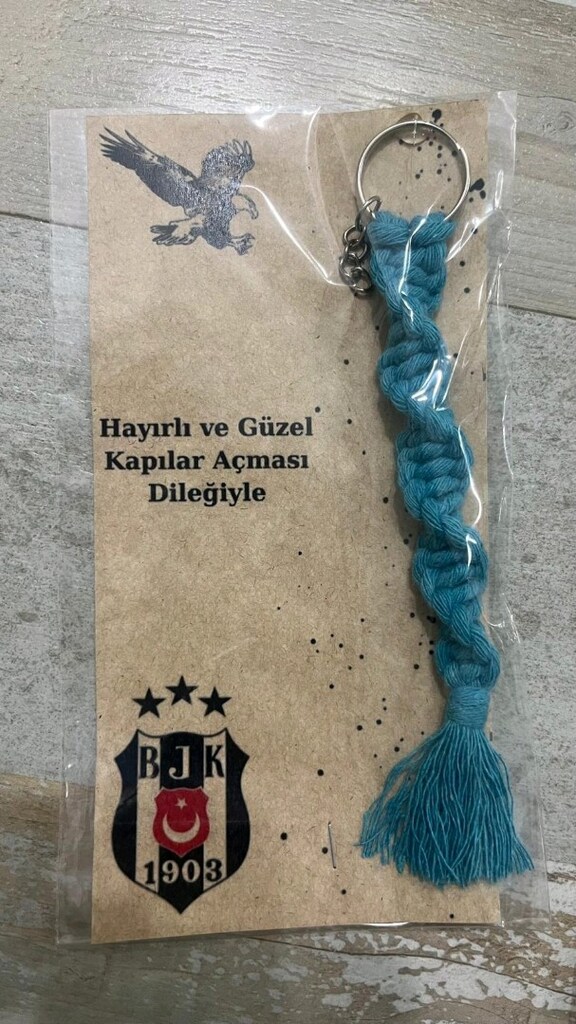 makrome anahtarlık(200 adet var)adet fiyatı 4,5 tl - 2