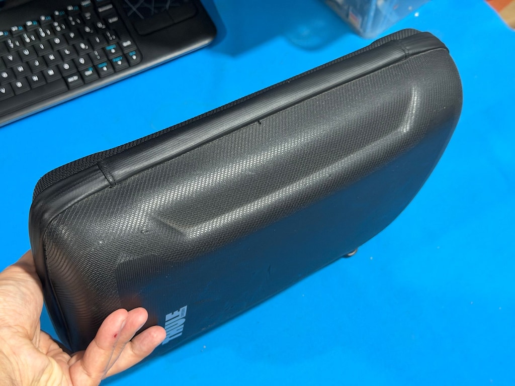 Thule Gauntlet 4 MacBook Bilgisayar Çantası 13.3" - Siyah - 16