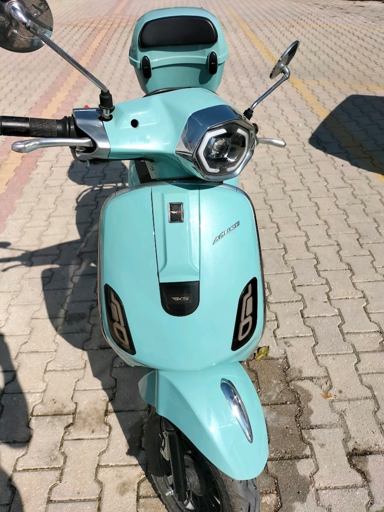 Turkuaz Renkli Scooter - 3