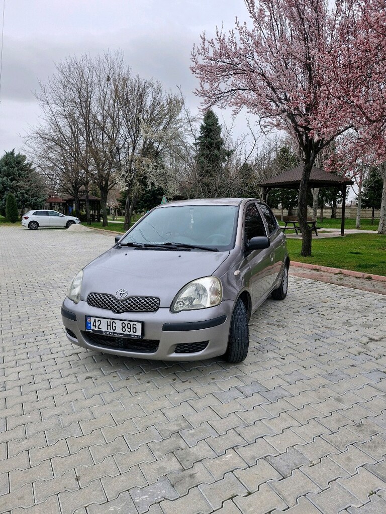 Toyota Yaris 2005 1.0terra - 6