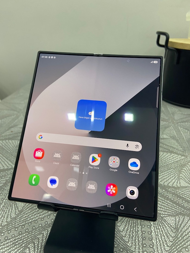 Takaslı Z Fold 6 12 RAM 1 TB Hafıza - 3