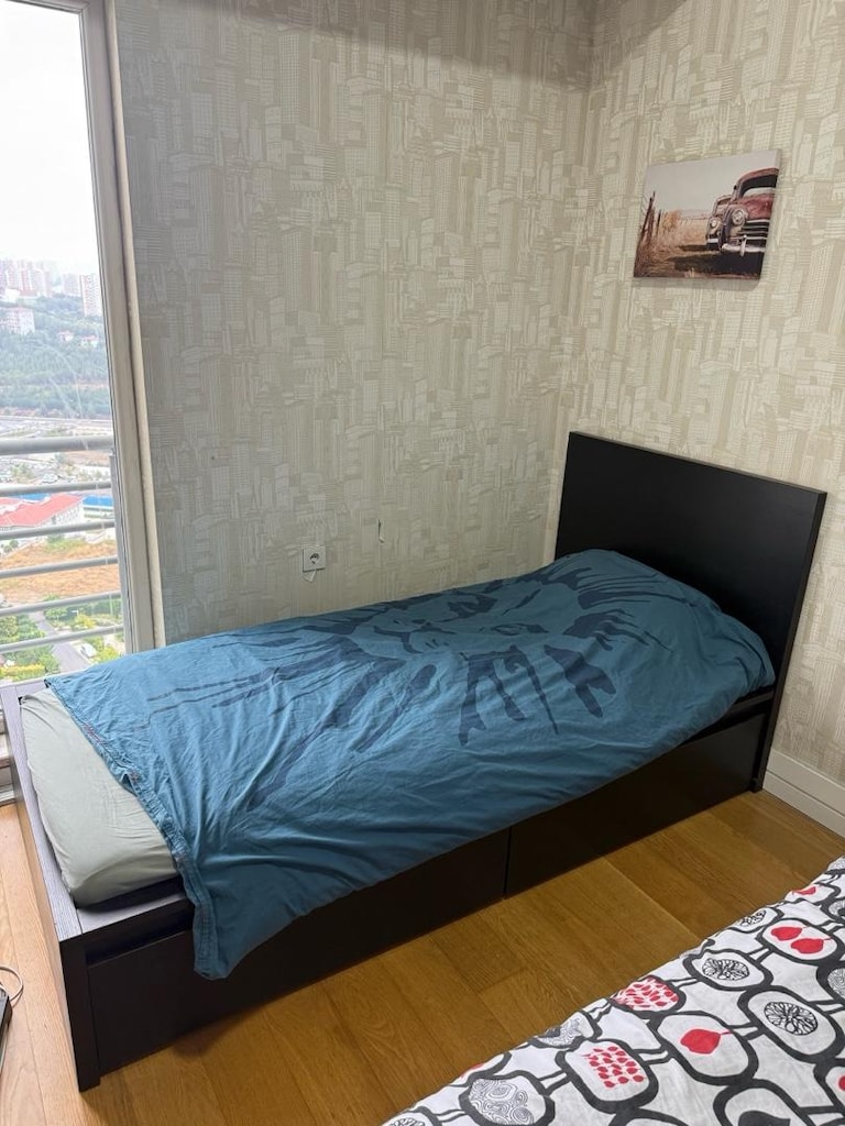 2 Adet Tek Kişilik Yatak + 3 Kapılı Gardırop Satılık - 4