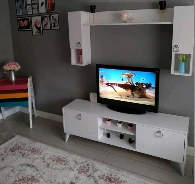 TV ÜNİTESİ DUVAR ÜNİTESİ KİTAPLIK İMALATTAN