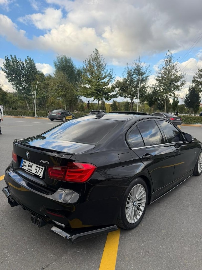 BMW 320i - 9