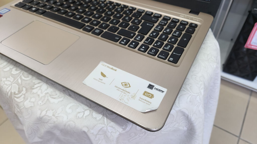 ABT BİLİŞİM – ASUS VivoBook i3-7100U | 4 GB RAM | 240 GB SSD - 3