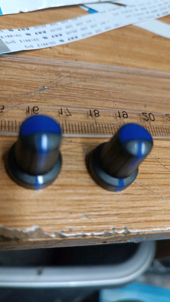 Knop_ waio - 12
