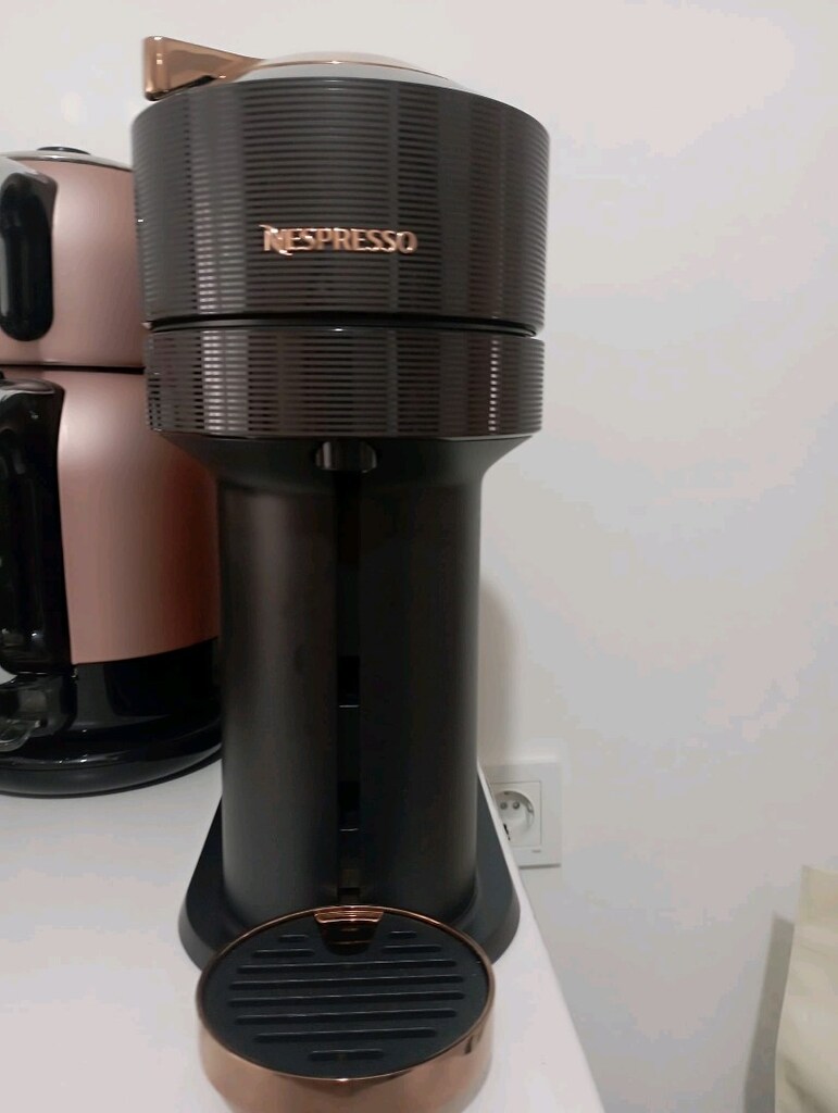 Nespresso Vertuo Next premium kapsül kahve makinesi - 2