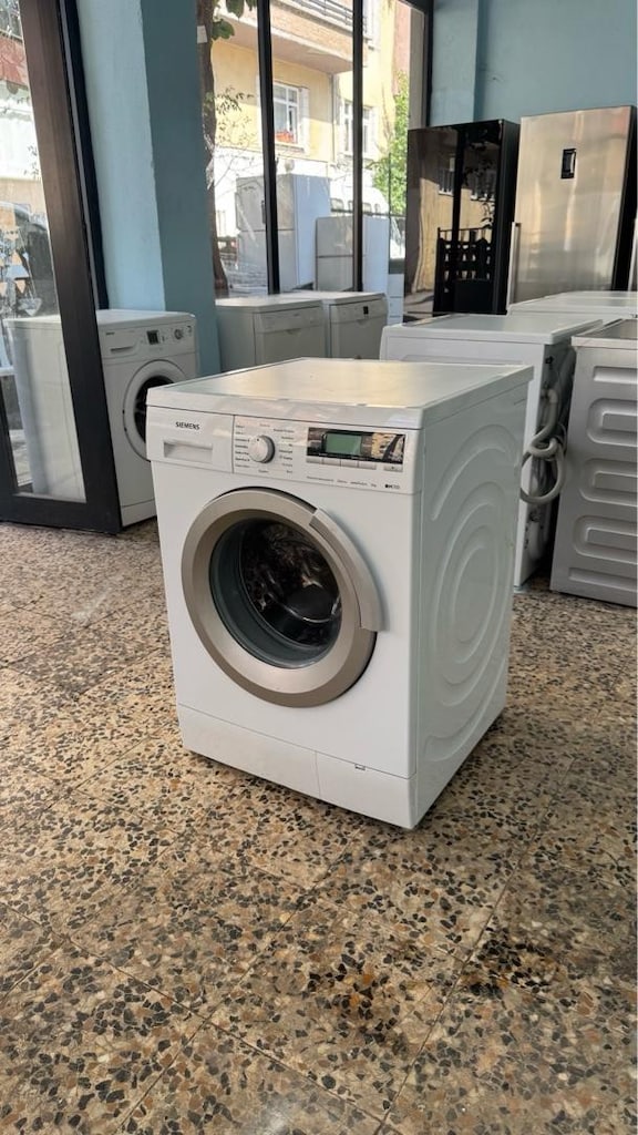 Siemens iQ700 servis bakımlı çok temiz çamaşır makinesi - 3