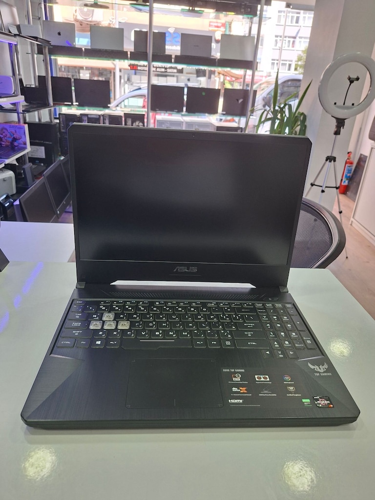 ASUS TUF GAMING AMD RYZEN 7 3750H 16GB DDR4 RAM 512GB M2 NVME SSD 1650 - 2