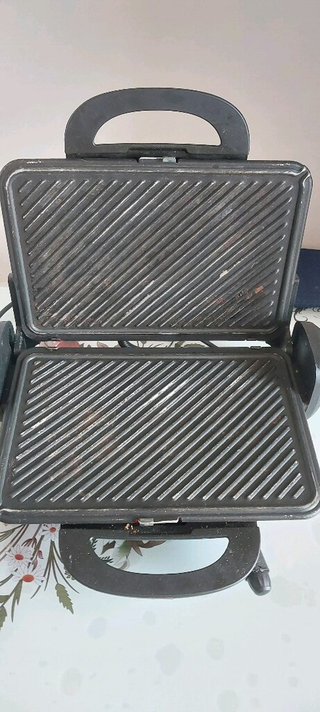 AR2007 Sultane 1800W 4 Dilim Kapasiteli Izgara ve Tost Makinesi - 2
