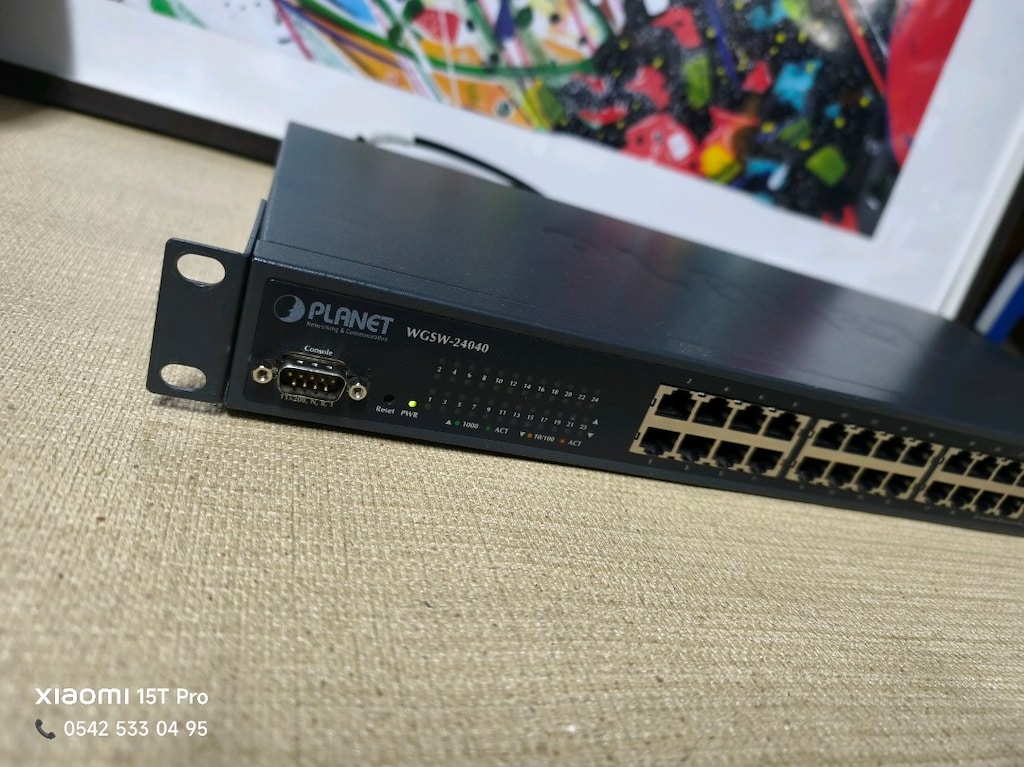 PLANET WGSW-24040 Switch - 11
