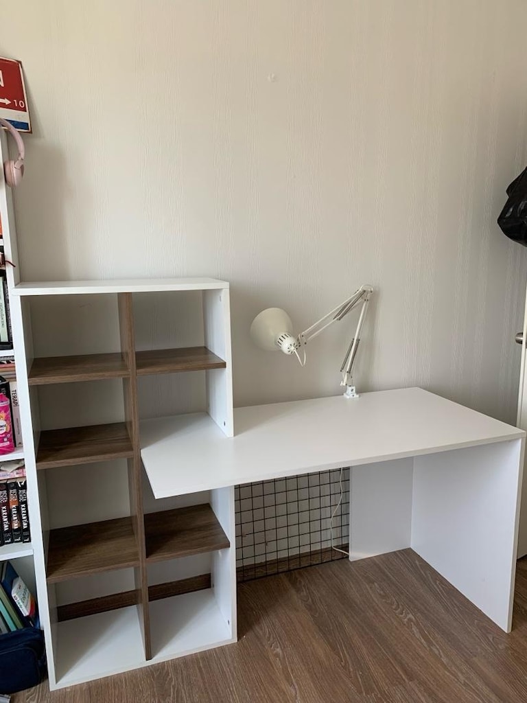 Beyaz Çalışma Masası Kitaplıklı - 3