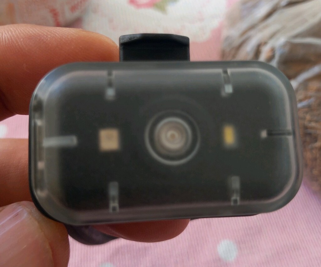 B'Twin Vioo Clip USB Şarjlı Bisiklet Lambası (Kırmızı ve Beyaz Işıklı) - 2