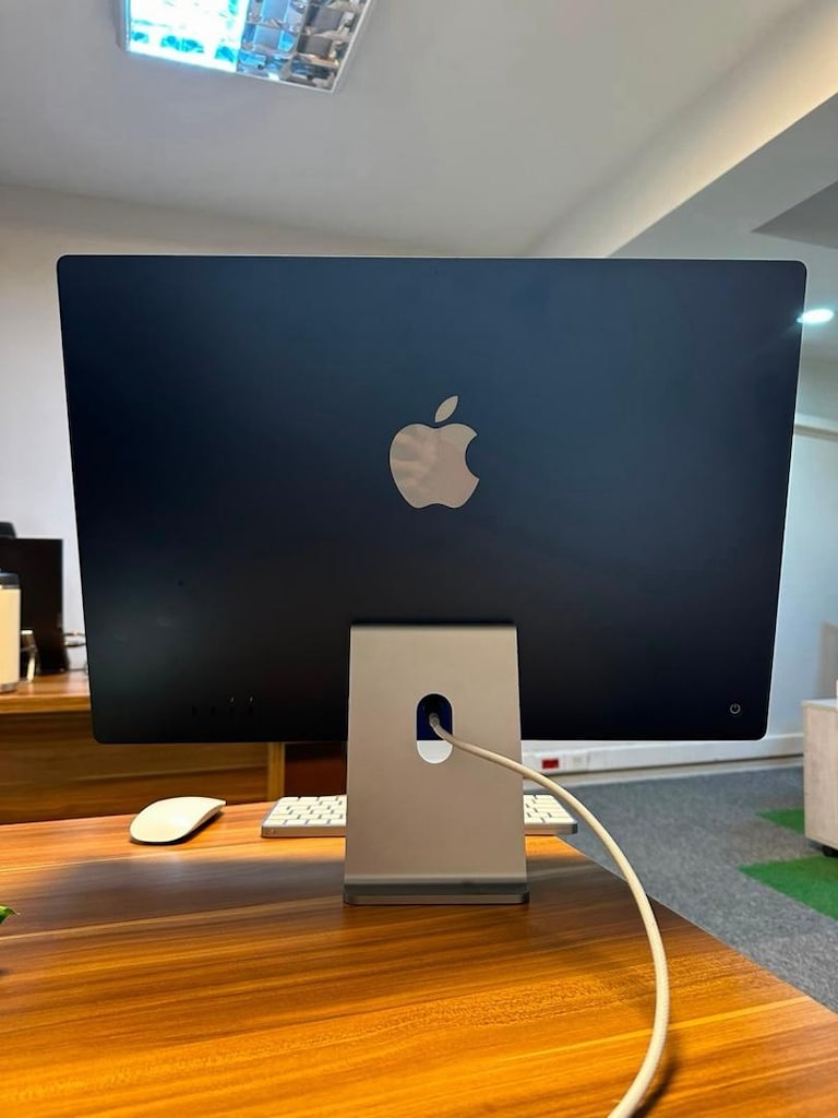 Apple IMac - 3