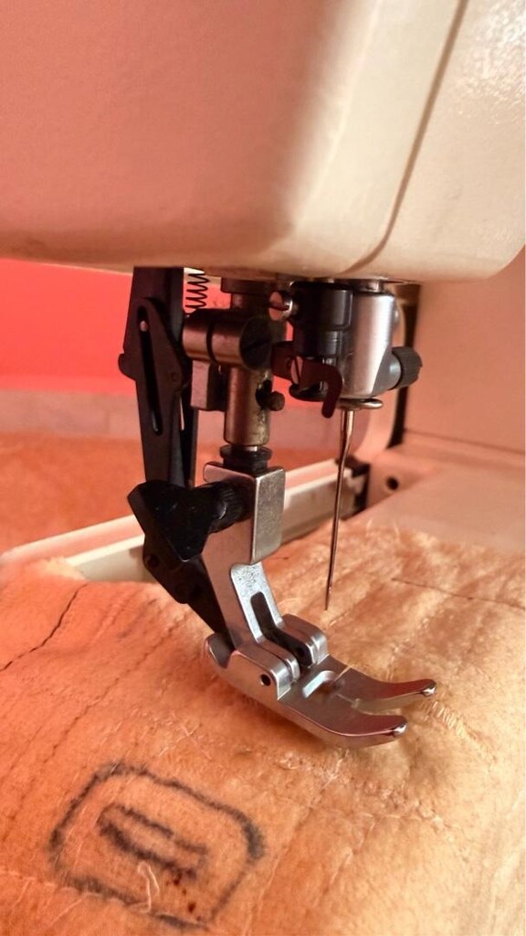 PFAFF 1222 E Dikiş Makinası - 10