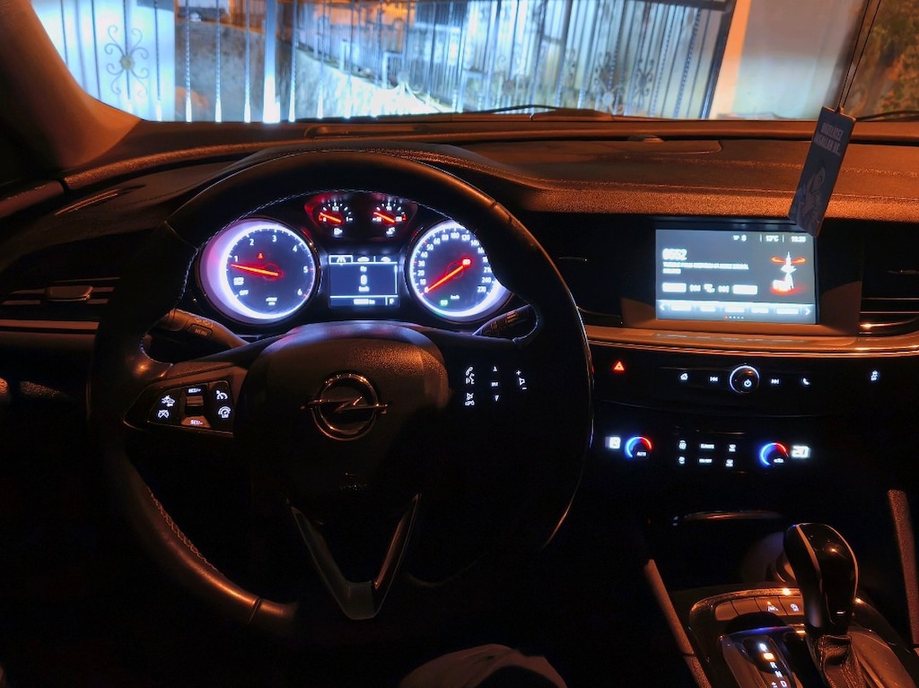 DÜŞÜK KM'Lİ BAKIMLI OPEL INSİGNİA - 8