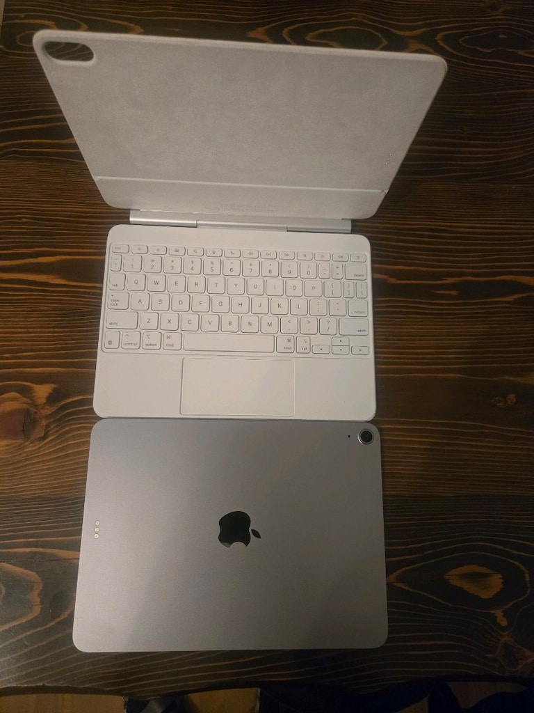 iPad Air 11" M3 128 GB + Apple Magic Keyboard | Garantili 2027 - 5
