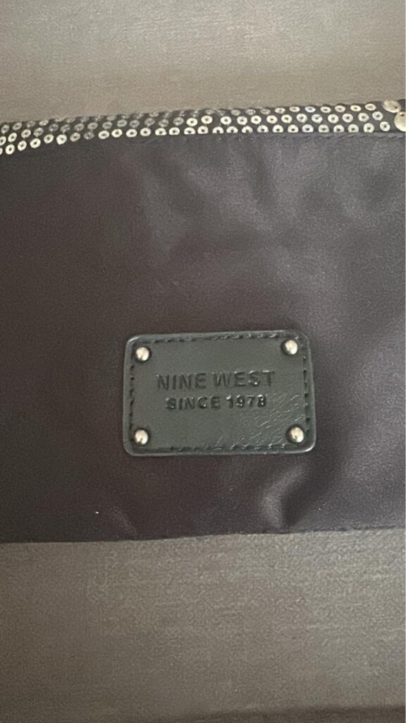 Nine west clutch - 2