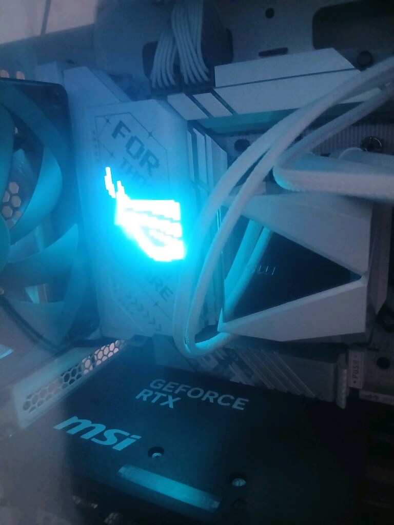 RYZEN 9 9950X3D ASUS ROG STRİX BİLGİSAYAR KASA MSİ RTX 5070 Tİ 32GB - 4