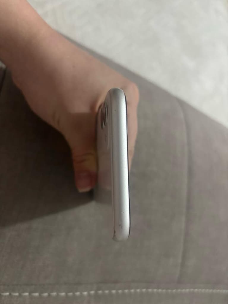 iphone 11 64gb - 4