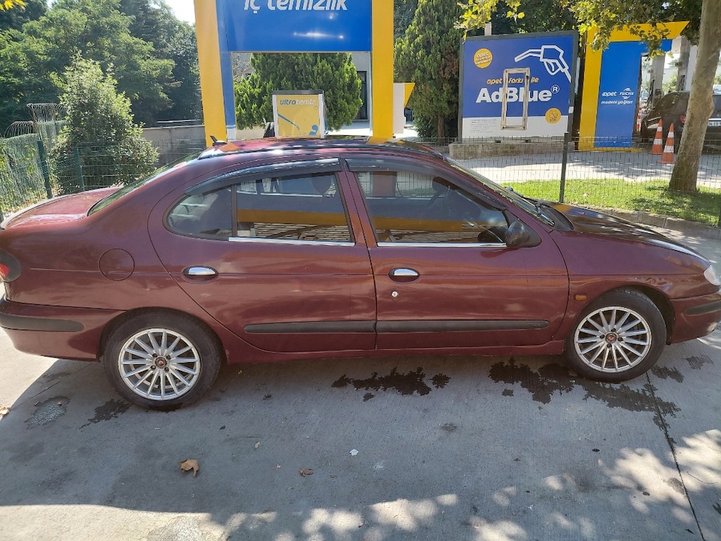 TEK RAKAM! 1998 megane 1.6 8V - 6