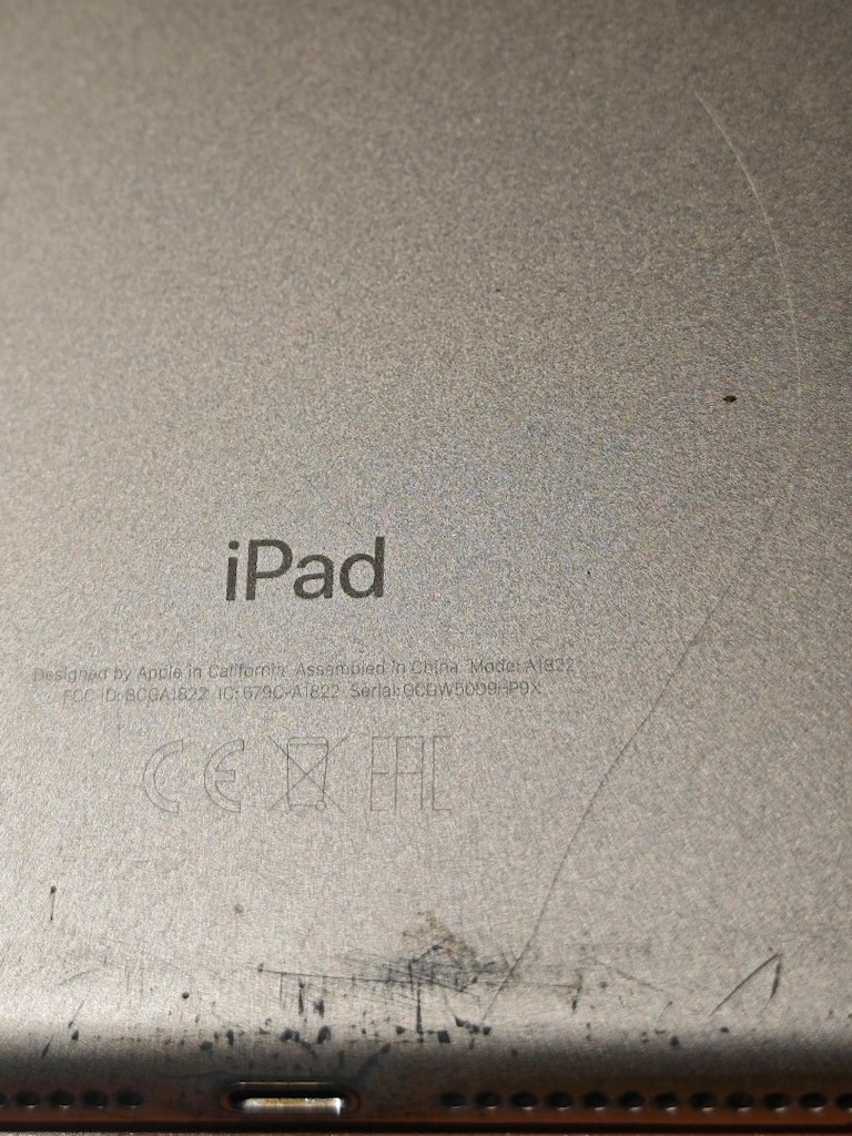 Apple iPad Air 5 Nesil A1822 Kusurlu - 6
