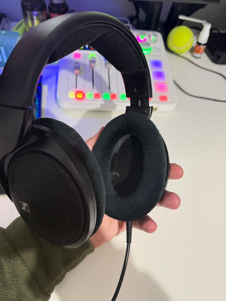 Sennheiser HD 560s - 3