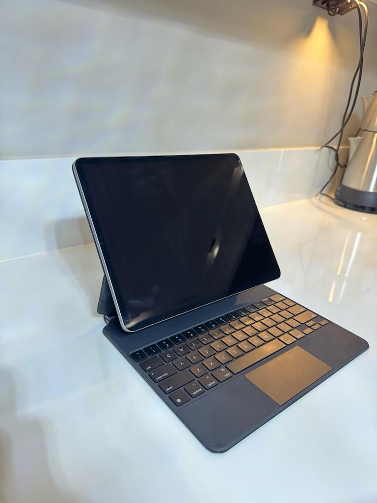 iPad Pro M2 512 GB 12.9'' 6.Nesil + Orijinal Magic Keyboard - 4