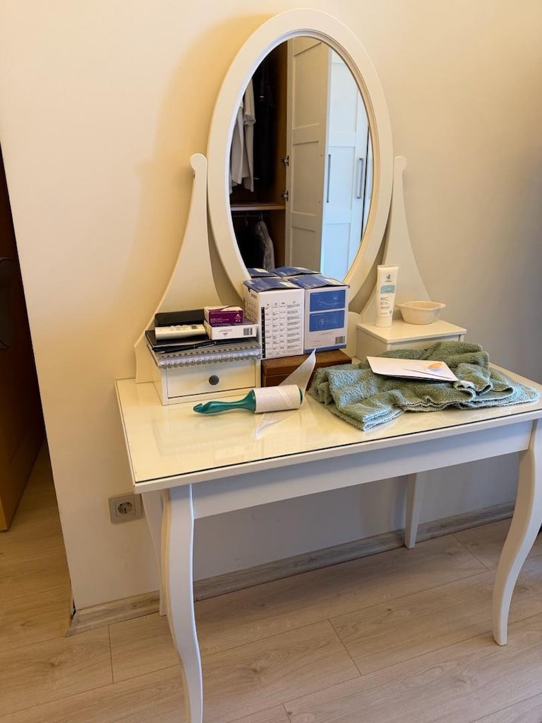 3 LÜ SET DOLAP ŞİFONYER AYNALI MASA - 2