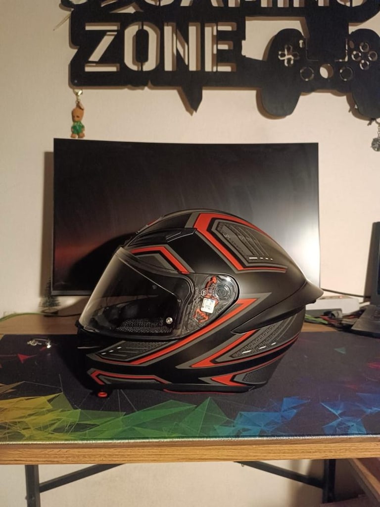 Agv K1S - 4