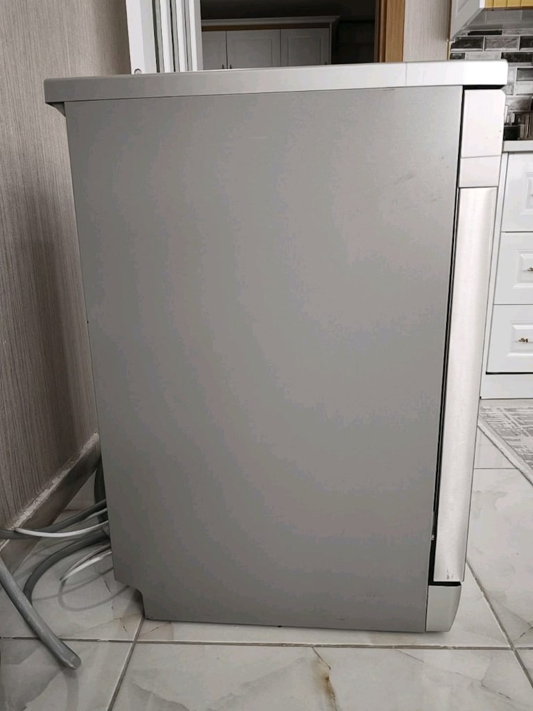 Samsung DW60M5042FS Dijital Ekranlı Bulaşık Makinesi - 2