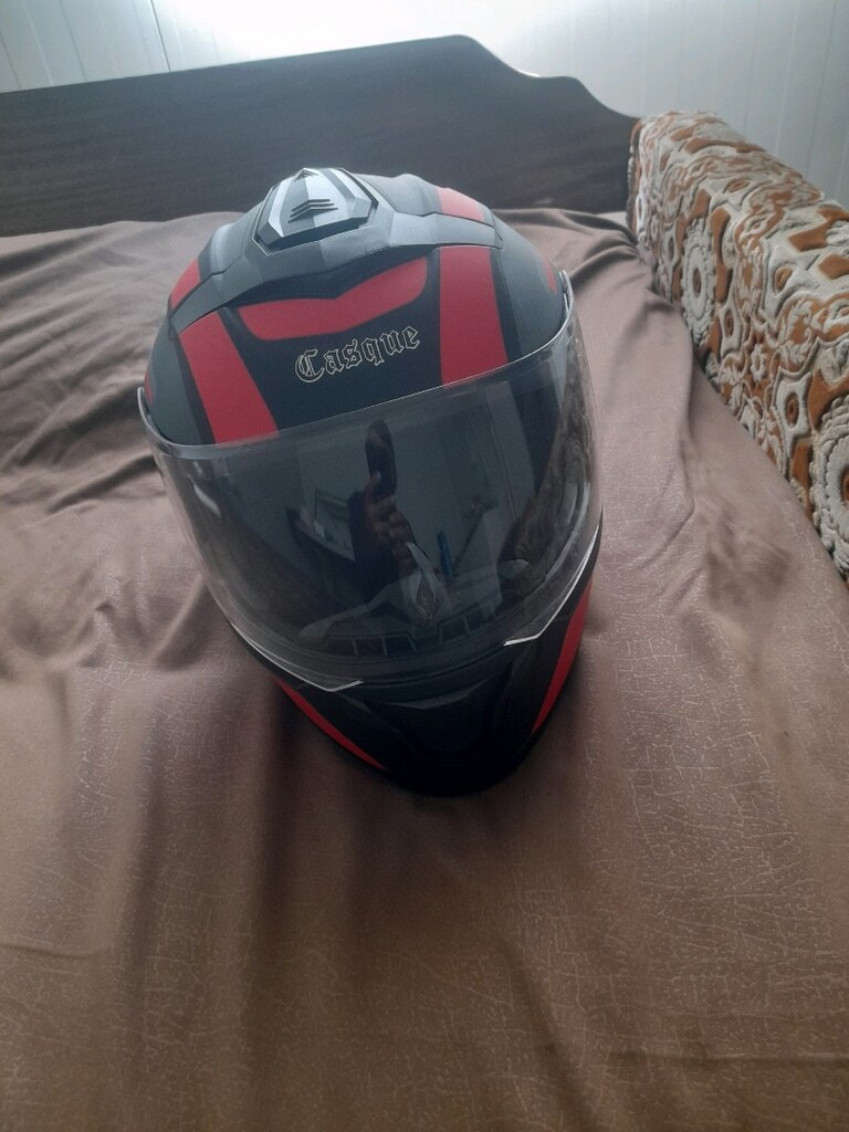 satılık kask hiç kullanılmamış kutuda yeni casque marka çeneden açılır - 5