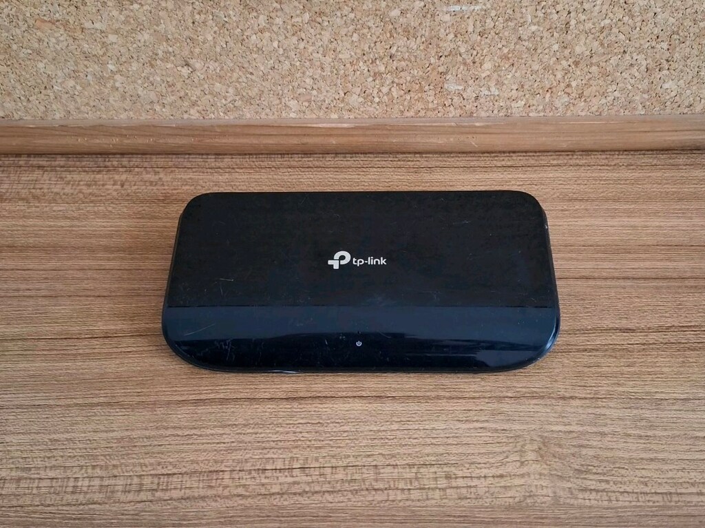 TPLink 8-Port Gigabit Ethernet Switch - 2
