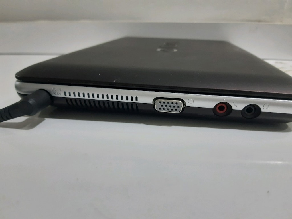 Sony mini book laptop - 11