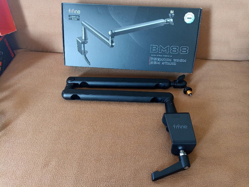 SM7B KARDEŞİ Yayın Seti | Shure MV7X + RØDE Streamer X + Fifine BM88 - 8
