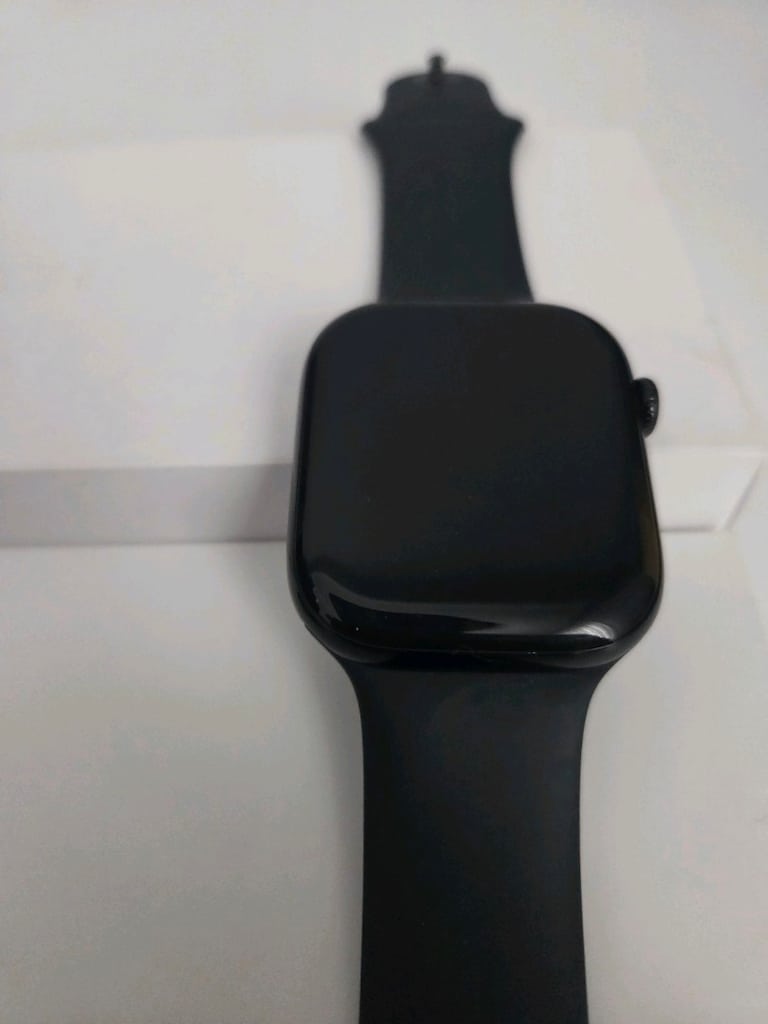 TERTEMİZ AZ KULLANILMIŞ WATCH 10 46 MM - 5