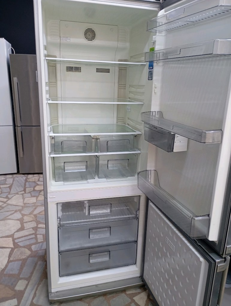 ARÇELİK 550 LİTRE NO FROST İNOKS KOMBİ TİP BUZDOLABI - 3