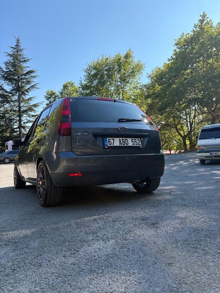 SON 3 Gün kaldı ilan kalkmasınaFord Fiesta 2004 1.4 Comfort Benzin&LPG - 7