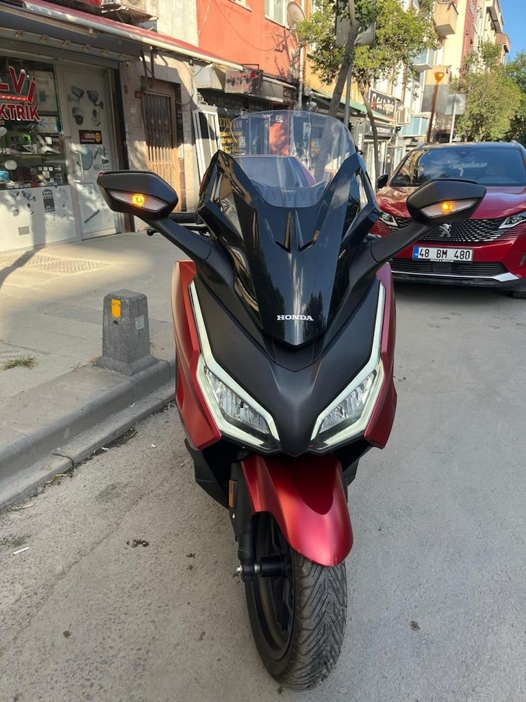 HONDA FORZA 250 - 2025 MODEL
