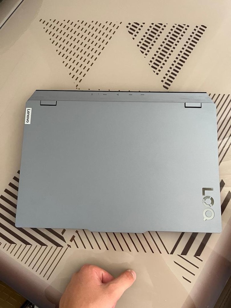 Laptop Standı ve Ekipmanlar dahil - 3